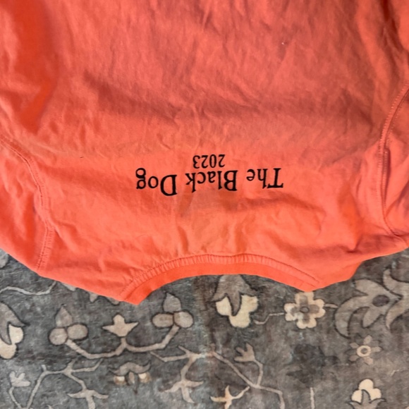 The Black Dog kids top short sleeve size XXS fits  10-12  100% cotton - Picture 2 of 7